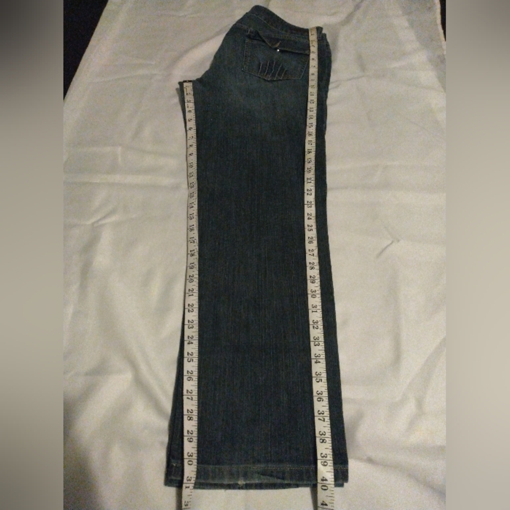 Pair Of Women's Jeans - Picture 4 of 4